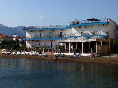 Artemis Hotel