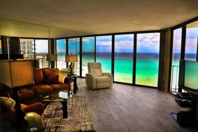 Luxurious, Upscale Condo with Spectacular Gulf View