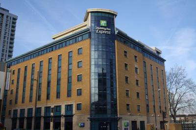 Holiday Inn Express London Stratford, an IHG Hotel