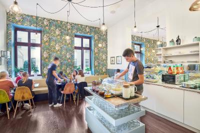 Gozsdu Court Budapest