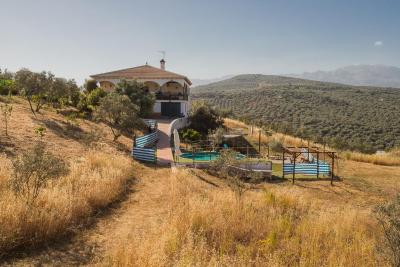 Finca Pil - Casa rural con piscina