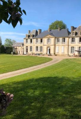 Les Escuries, dépendances du Château