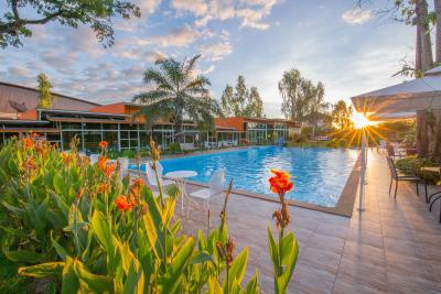 Baan Suan Khun Ta and Golf Resort