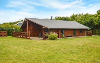 Stunning Home In Tarm With 3 Bedrooms, Sauna And Wifi