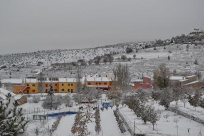 CASERIO INAZARES - MONTAÑA, CHIMENEA, NIEVE, BARBACOa