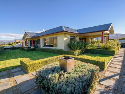 Kawarau Bay View - Cromwell Holiday Home