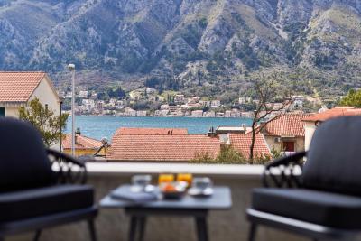 Kotor Lux apartments and rooms