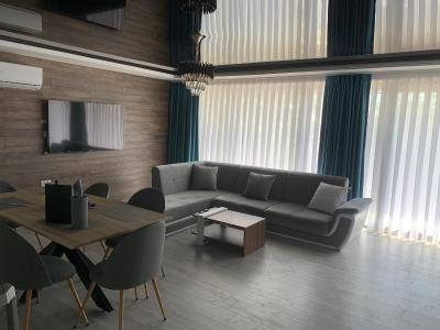 Apartament Maya Lumina