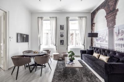 Mystic Dreamy Apartment