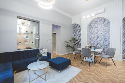 Luxury Gold 2 bedroom apartment