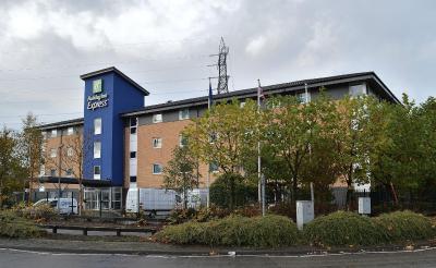 Holiday Inn Express Birmingham Star City, an IHG Hotel