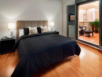 INMálaga Plaza Las Flores With Terrace 2