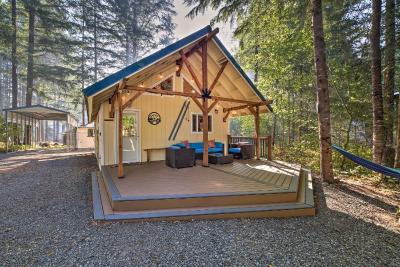 Wandering Elk Cabin Retreat with Golf Access!