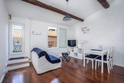 Au cœur du Panier avec terrasse 2 à 4 personnes climatisation