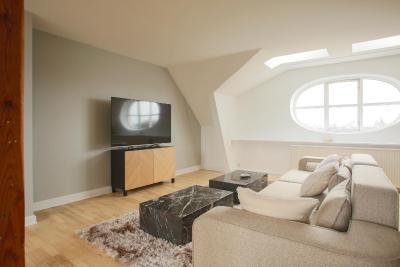 Unique 5 Bedroom Apartment w Exposed Beams in Copenhagen