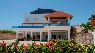 Hotel Capriccio Mare y Restaurante