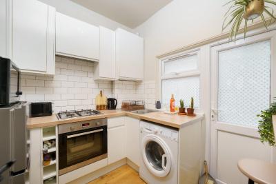 Gorgeous apartment Wood Green Palmers Green