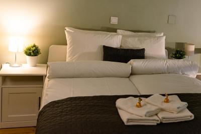 La Bella - Entire Apartment near Gozsdu udvar