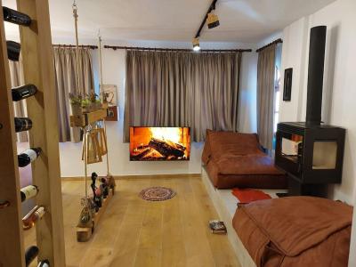 Frequency 286 Tiranë