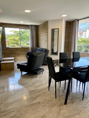 Apartamento con Excelente Ubicación en Envigado