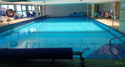 Pool, Sauna, Gym & Spa @ Beach-Front Apartment Hotel
