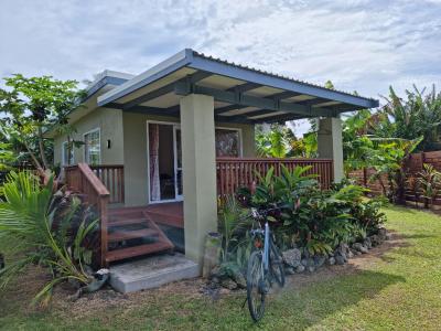 Dominic's Beach Bungalow