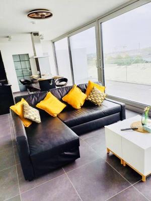 Brand new 2 bedrooms Penthouse in Center, Terrace and Parking 152