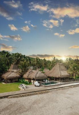 Review Sumba Beach House