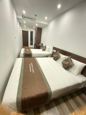 GOODTECH LUXURY Hotel & Apartment