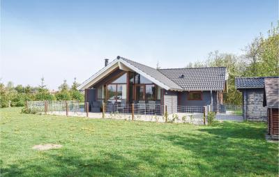 Awesome Home In Skjern With 3 Bedrooms, Sauna And Wifi