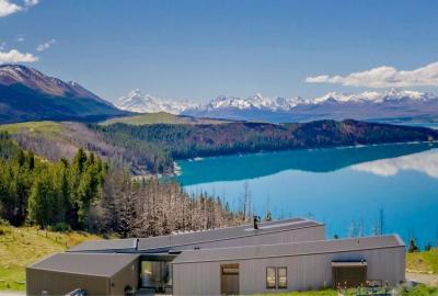 Lake Pukaki Lake House