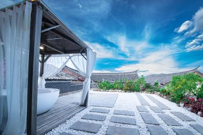 丽江初缘度假庭院