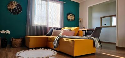 Nuçi's Place 2, sunny apartment with balcony near Blloku