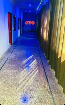 POP Radhe Oyo Hotel