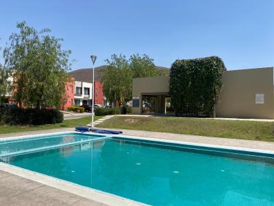 Hermosa casa en Tlajomulco de Zúñiga, Vista Sur