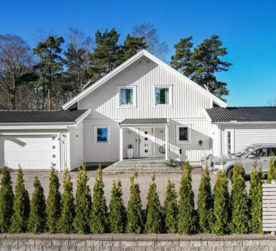 Modern sunny Villa 10 min to Gothenburg City