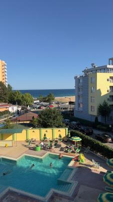 Апартамент в комплекс Златна Дюна