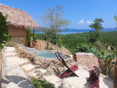 Jungle Bar Honeymoon suite & private pool