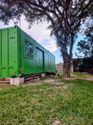 Casa Container á 3minutos da Lagoa