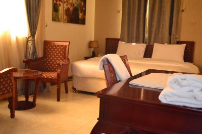 AL ZAIN HOTEL APARTMENT