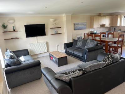 Atlantic Hideaway 4 bedroom Holiday Home
