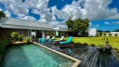 Garden Villa with pool