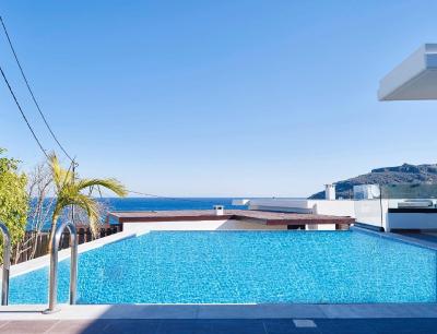 Ferienhaus in Vlycha Beach mit privatem Pool und herrlicher Aussicht