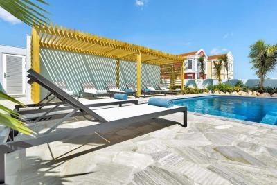 Turtles Place with Communal Pool
