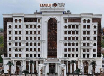 Kangurt Grand Hotel