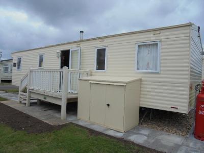 Kingfisher Horizon III 8 Berth Close to site entrance