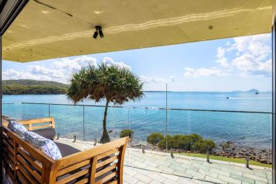Lanimer ONE - Beautiful Waterfront Property