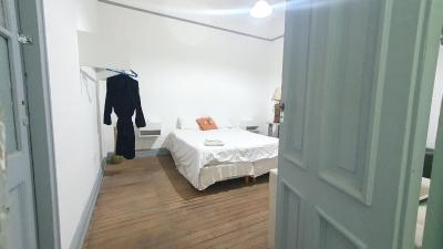 Hostal 2