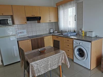 Pari Holiday apartments