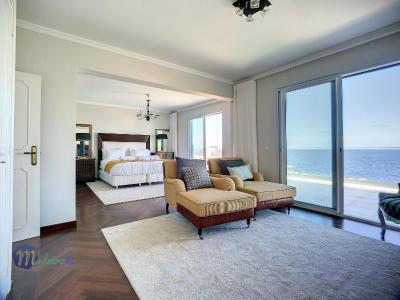 Pearls Beach Villa